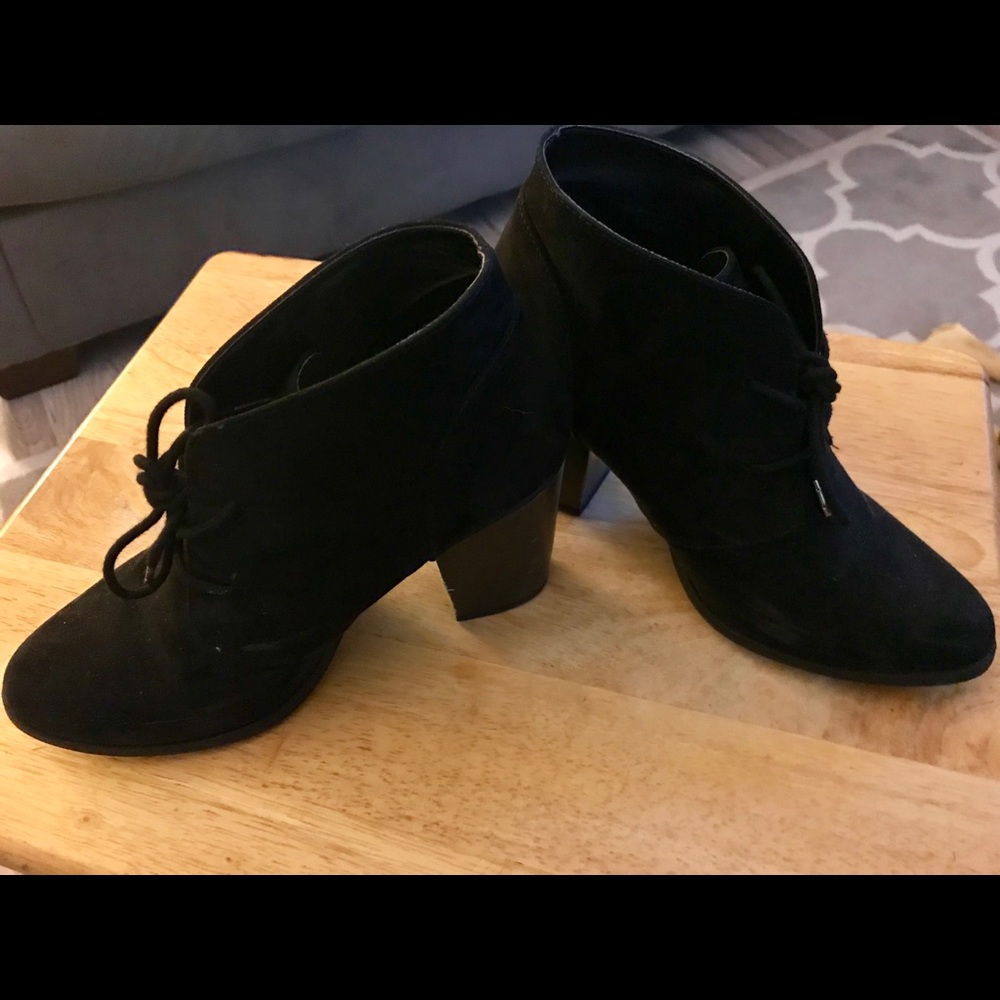 Black Oxford